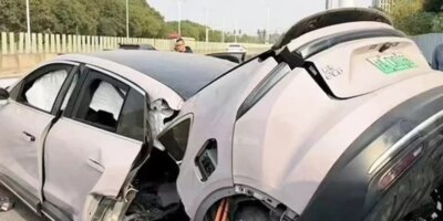 Dev firmanın elektrikli aracı kazada ikiye bölündü