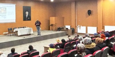Emet ve Hisarcık’ta uyuşturucu ve uyarıcı husus kullanımının engellenmesine yönelik eğitim