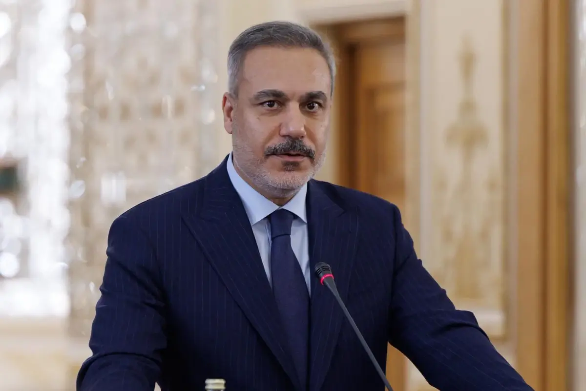 Bakan Fidan, Türkiye’nin Viyana Büyükelçiliği’ni ziyaret etti Bakan Fidan, Türkiye’nin Viyana Büyükelçiliği’ni ziyaret etti