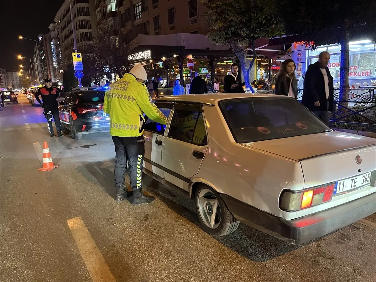 Eskişehir’de asayiş ve trafik kontrolü yapıldı