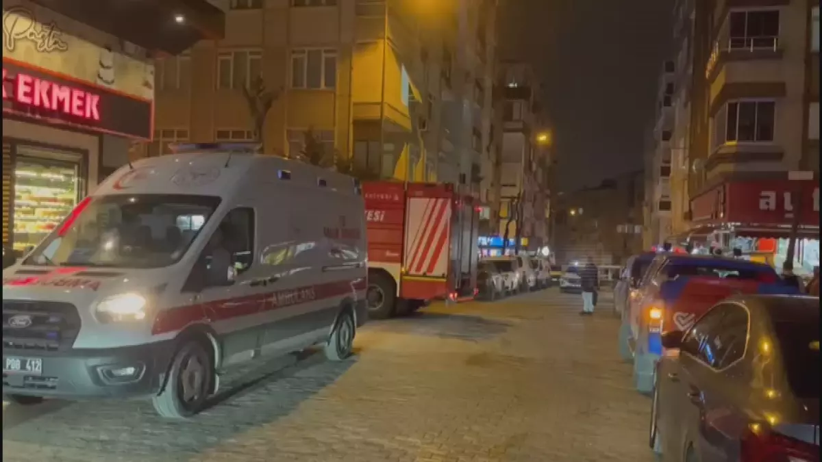Güngören’de 6 katlı binada patlama -1