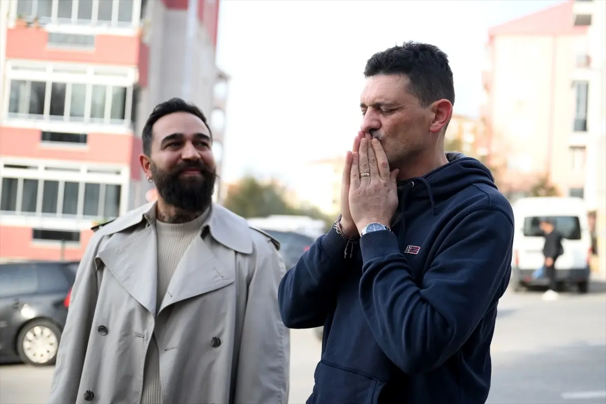 Mattia Ahmet Minguzzi’nin babası, oğlunun duvara çizilen portresini görmek için Edirne’ye geldi