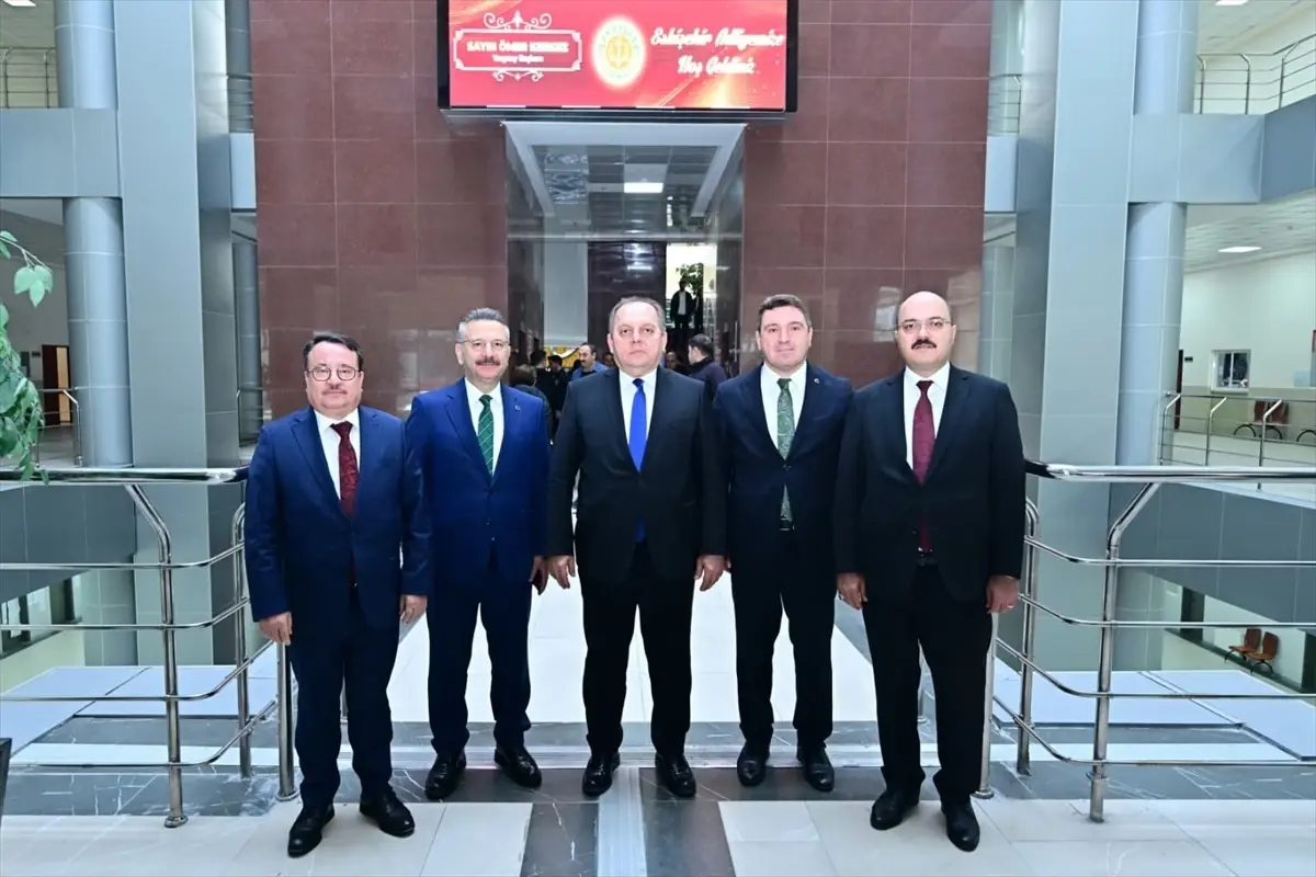 Yargıtay Başkanı Ömer Kerkez Eskişehir’de ziyaretlerde bulundu Yargıtay Başkanı Ömer Kerkez Eskişehir’de ziyaretlerde bulundu